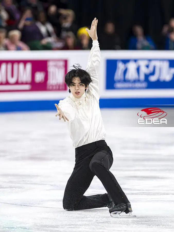 Ice Gallery Skates U.S.